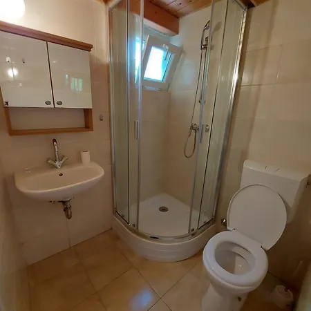 Evelin-benedek Apartment Balatonfoldvar