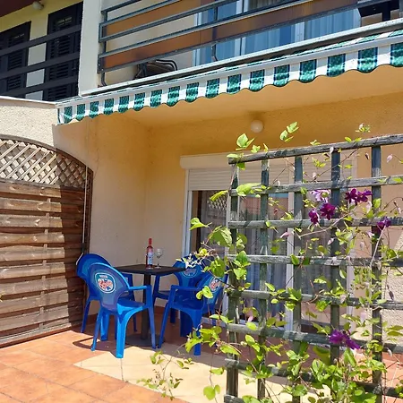 Evelin-benedek Apartment *
